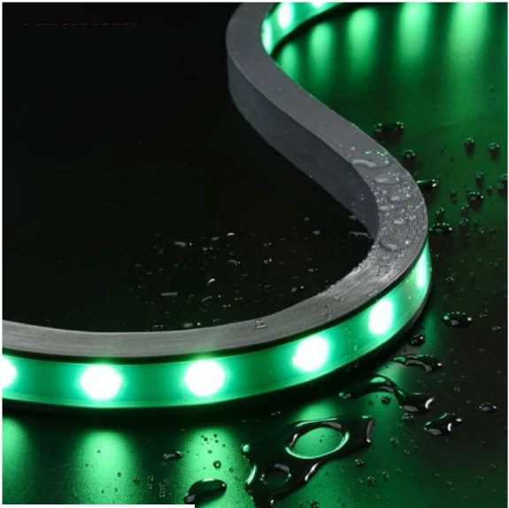 Flexible wall-washer series showing green illumination
